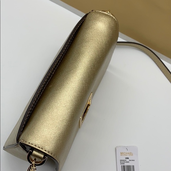 MICHAEL KORS LUNA SM CLUTCH XBODY LEATHER - Picture 16 of 16